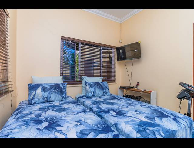 4 BEDROOM HOUSE FOR SALE IN WESTVILLE